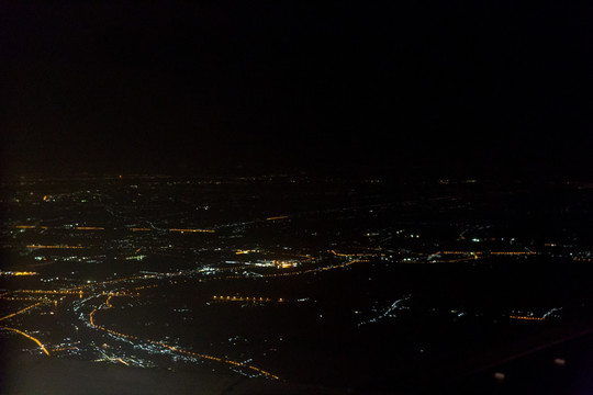 飞机上夜景 航拍夜景
