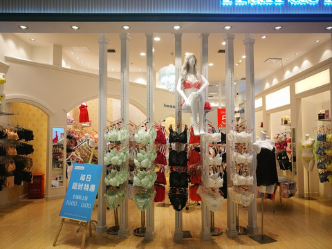 女装店