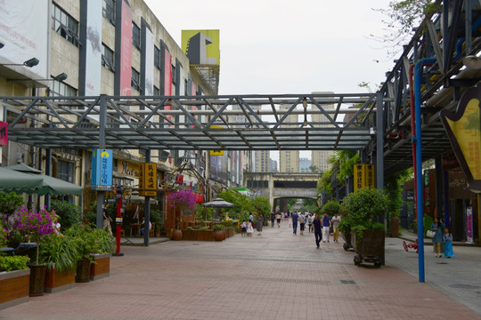 成都东郊记忆 中央大街街景