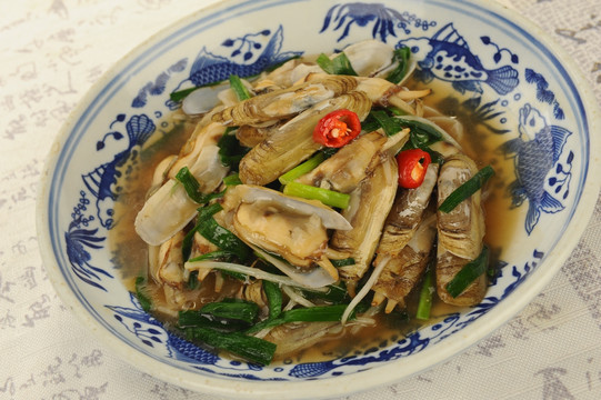 韭菜炒蛏子