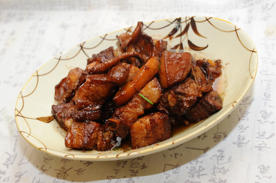 目鱼烧肉