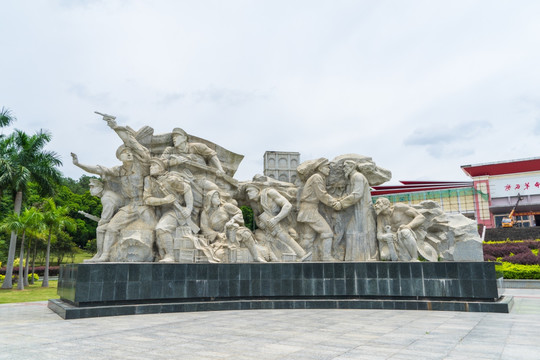 百色龙州起义纪念碑