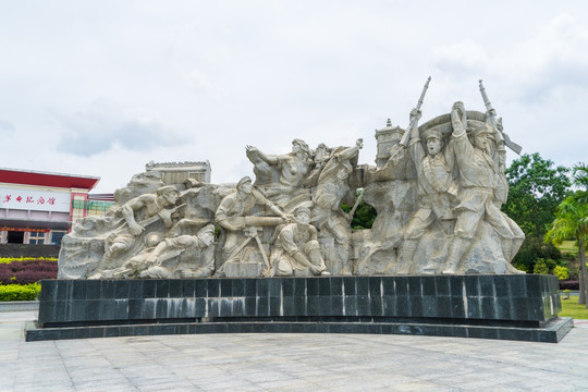百色龙州起义纪念碑