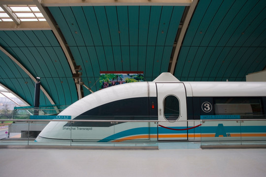 上海,磁悬浮列车