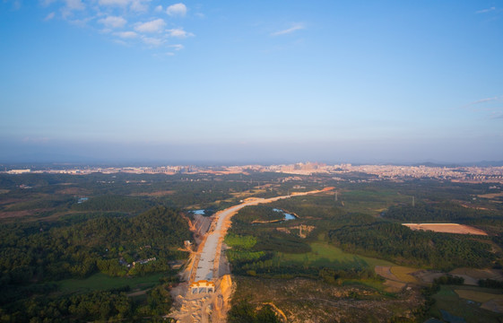 大垌山 公路建设