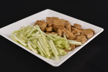 韭黄豆腐干