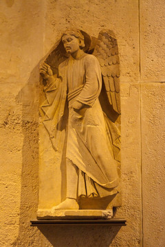 法国巴黎卢浮宫里的雕像