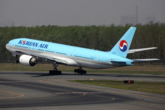 大韩航空 波音777 飞机起飞
