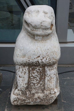 古代老虎石雕