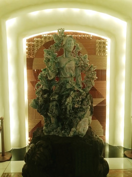 妈祖像