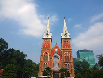 胡志明市圣母大教堂
