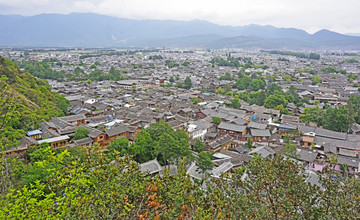 束河古镇全景