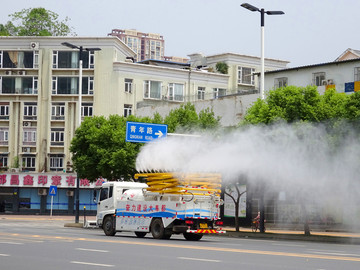 除雾霾车 雾炮车 雾霾治理 ）