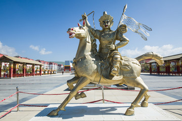 格萨尔王 塑像