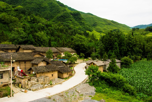 农村民居 山地