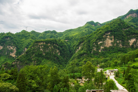 青山 民居