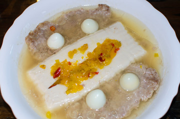 豆腐肉饼汤