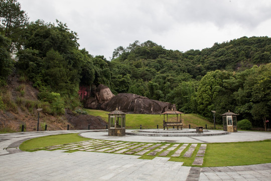 沙县淘金山卧佛