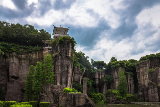 莲花山