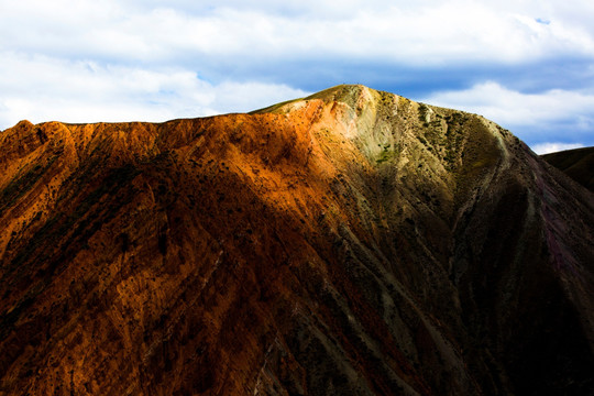 红山