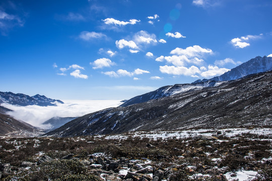 高山云雾美景