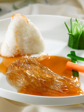 鱼翅捞饭