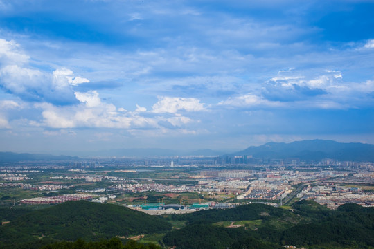 俯瞰 山城 义乌