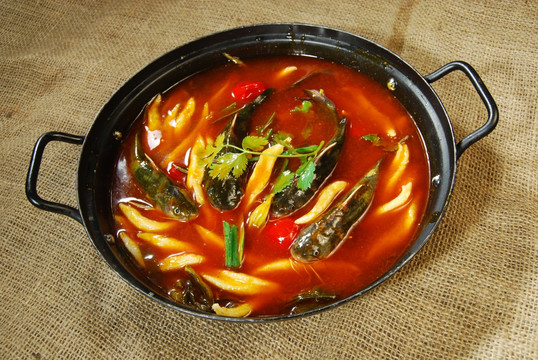 酸菜面疙瘩黄腊丁