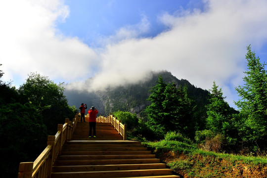 扎尕那旅游