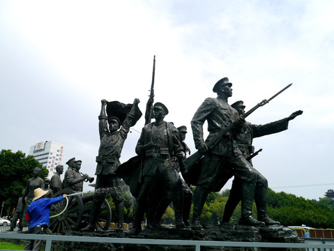 湖北武汉阅马场雕塑
