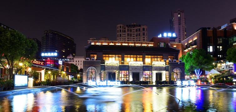 上海老码头商圈夜景