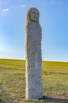 塔马察 石人柱雕塑