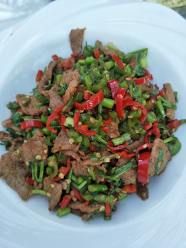 小炒牛肉