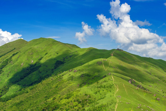 蓝天白云青山 香港鸡公岭