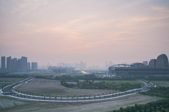 俯拍杭州城市风光