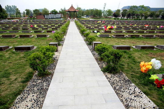 淮海战役双堆集烈士陵园公墓