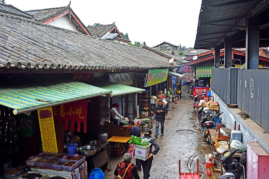 丽江街景 丽江忠义市场