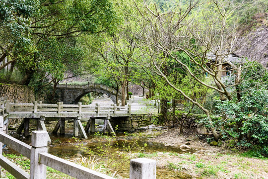 大龙湫风景区栈道