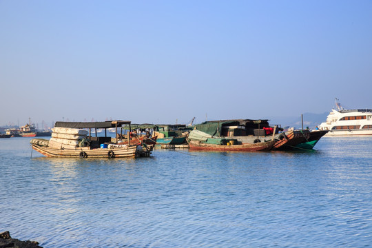 防城港西湾 渔船