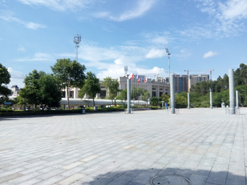 坪山体育中心广场
