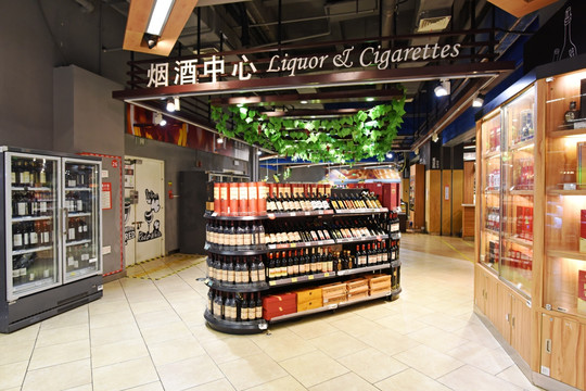 实木红酒架 红酒专卖店