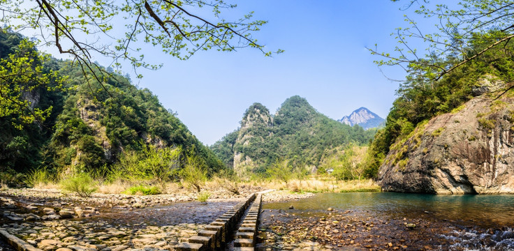 石桅岩景区山水风光