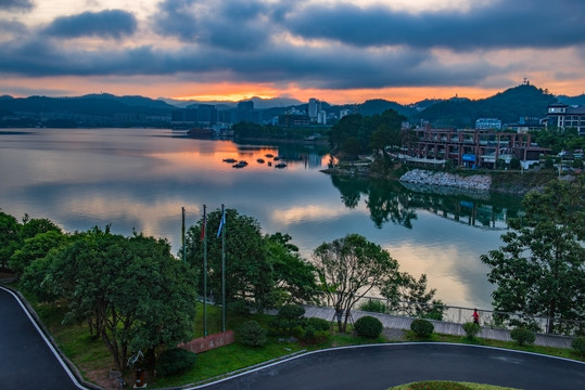 千岛湖晨曦