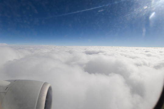 飞机上 的云涛