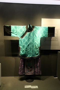 丝绸 丝绸博物馆 服装