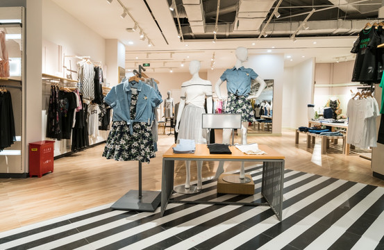 4000万像素 女装专卖店