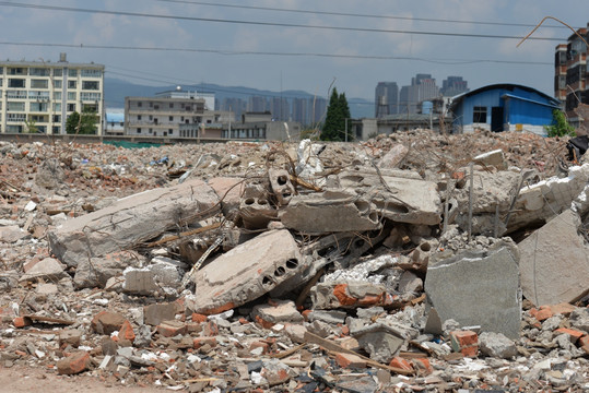 建筑 钢筋 废墟