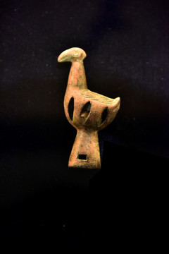 卡约文化鸟形铜铃