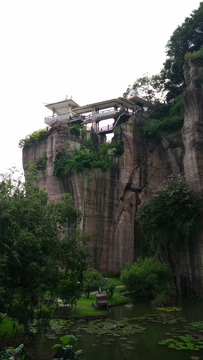 莲花山 古采石场