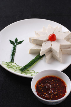 栾川蘸汁豆腐
